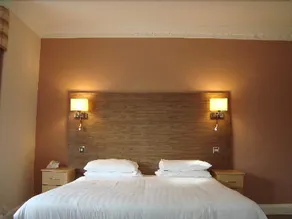 The Royal Hotel - Image 4