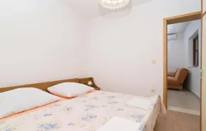 Awesome Home in Sumpetar With Wifi and 1 Bedrooms - Image 2