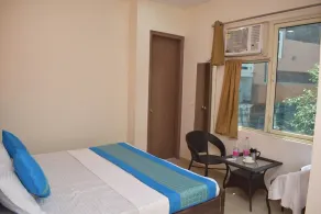Aero Indus Hotel - Image 5