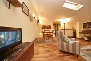 Country House - Image 2