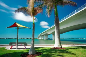 Updated Bayside Getaway: Pool, Hot Tub, Near Beach 1 Bedroom Condo - Image 4