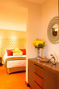 Costana 702 Hotel Boutique - Image 5