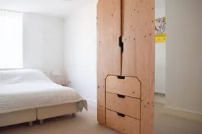 Modern 2 Bed Apartment in Greenwich Prime Location Near Cutty Sark & Excellent Transport Links - Image 2