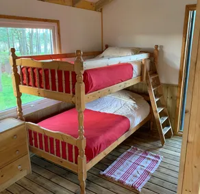 Beach Cabin - Image 4