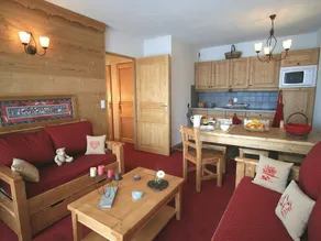 Spacious Apartment 500 m. From the Slopes of Les Sybelles - Image 4