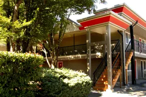 Ramada By Wyndham Duncan Cowichan Valley - Image 4