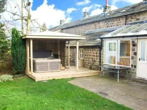 Hookstone House - Image 3