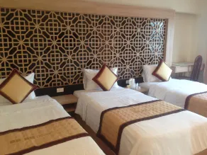 CCentral Hotel Bui Vien - Image 1