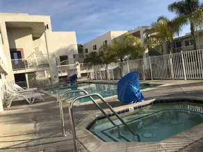 Motel 6 Newport Beach - Image 2