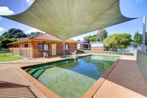 Dromana Holiday Village - Image 5