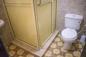 Accent Host - Image 2