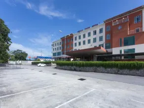 World Youth Hotel - Image 3