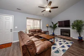 The Girard Guest House - Image 3