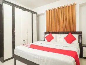 Hotel FC 16 Suites By OYO Rooms - Image 2