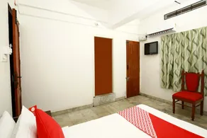 Hotel Safa Inn By OYO Rooms - Image 2
