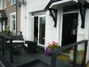 1 Saron Cottages - Image 3