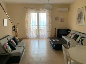 Glyfada Two Floors Maizonette Aa2 62 - Image 3