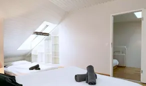 Domino Stunning Central Duplex - Image 3