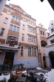 Old Town Residence - Image 4