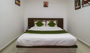 Treebo Skylight Royal Stay - Image 3
