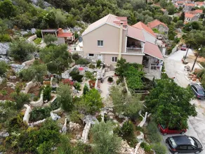 Apartments Leviana - Image 2