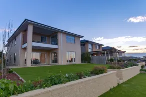 Waterfront Grand Villa for Big Group - Image 3