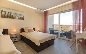 Beautiful Home in Marcana With Outdoor Swimming Pool, Wifi and 5 Bedrooms - Image 4