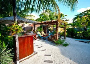 Changes In Latitudes Bed and Breakfast Inn - Image 5