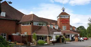 Potters International Hotel - Image 5