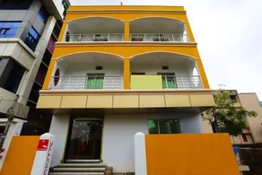 Krishna Residency by OYO - Image 3