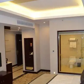 Siya Hotel - Image 2