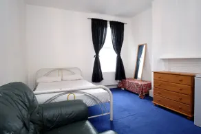 Acton Lane - Image 4