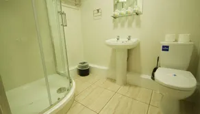 Jervis Apartments - Image 5