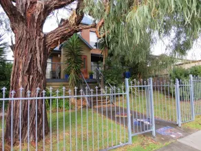 29 Church St, Cowes - Large Holiday House close to shops and Beach - Image 4
