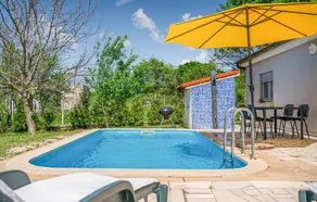 Nice Home in Loborika With Outdoor Swimming Pool, Wifi and 2 Bedrooms - Image 2