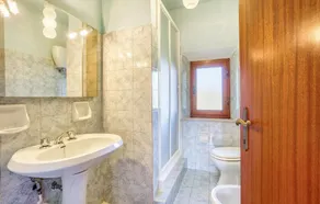 Amazing Apartment in Radicondoli With 3 Bedrooms, Wifi and Outdoor Swimming Pool - Image 2