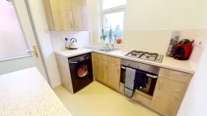 Cosy and Modern 2 Bed Family House in Abergele - Image 5