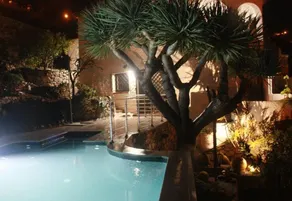 Voll ausgestattete Villa mit Pool, Grill und Garten | Bergblick - Image 2