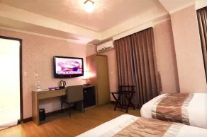 True Friend Hotel - Image 4