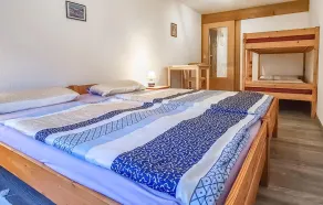 Beautiful Apartment in Ribnitz-damgarten With 1 Bedrooms and Wifi - Image 2