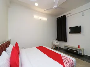 OYO 15432 Flagship Hotel The Nest - Image 2