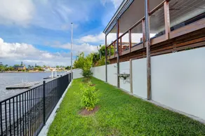 Mermaid Island Beach House - Image 4
