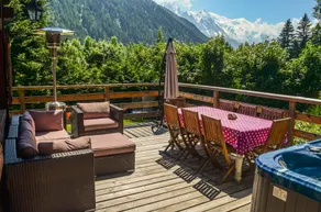 Chalet Falcon - Spacious Argentiere Chalet with Hot Tub - Image 3