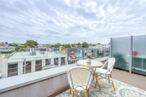 Artists Loft, Pied a Terre - Image 2