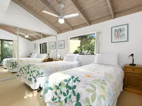 Sunshine Beach Serenity and Pet Friendly ! 9 Seaview Terrace, Sunshine Beach, QLD 4567 - Image 2