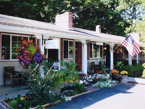 Creekside Inn - Image 5