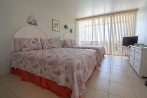 Galt Ocean Gem 2-2 Direct Ocean Views - Image 4