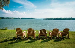 Waterfront Two Bedroom Cabin #18 on the Lake at Long Cove Resort by Redawning - Image 4