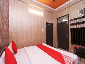 Hotel Anuradha Palace by OYO Rooms - Image 2
