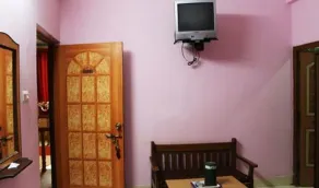 Hotel Vallabh Darshan - Image 2